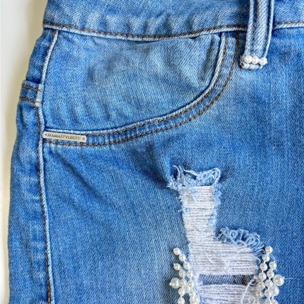 Upcycled by Me: Pearl Dazzled Blue Distressed Denim Stretch Shorts size 9 - Picture 6 of 10